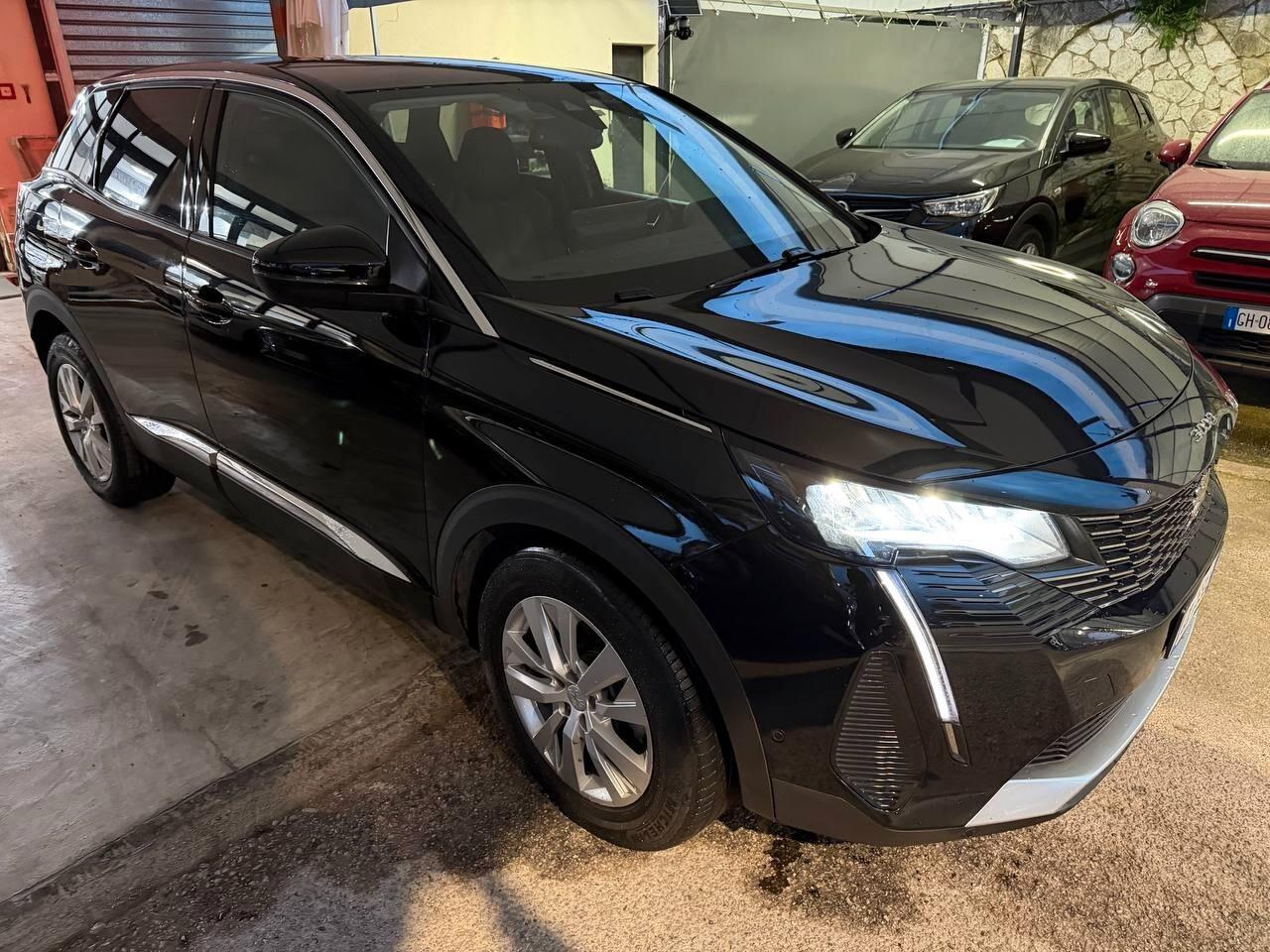 Peugeot 3008 2022 1500 130 Allure Pack Manuale