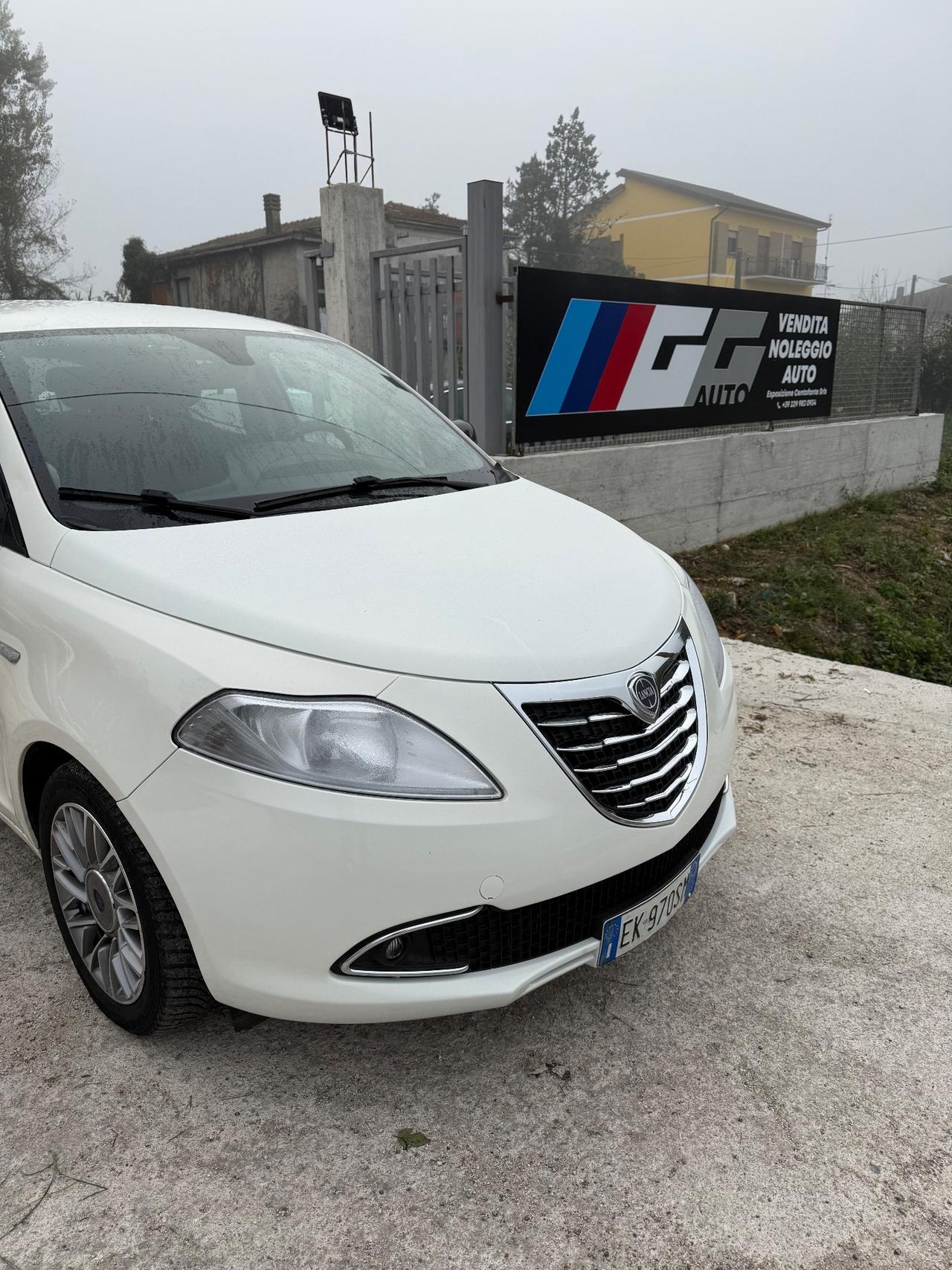Lancia Ypsilon 1.3 MJT 16V 95 CV 5 porte S&S Platinum