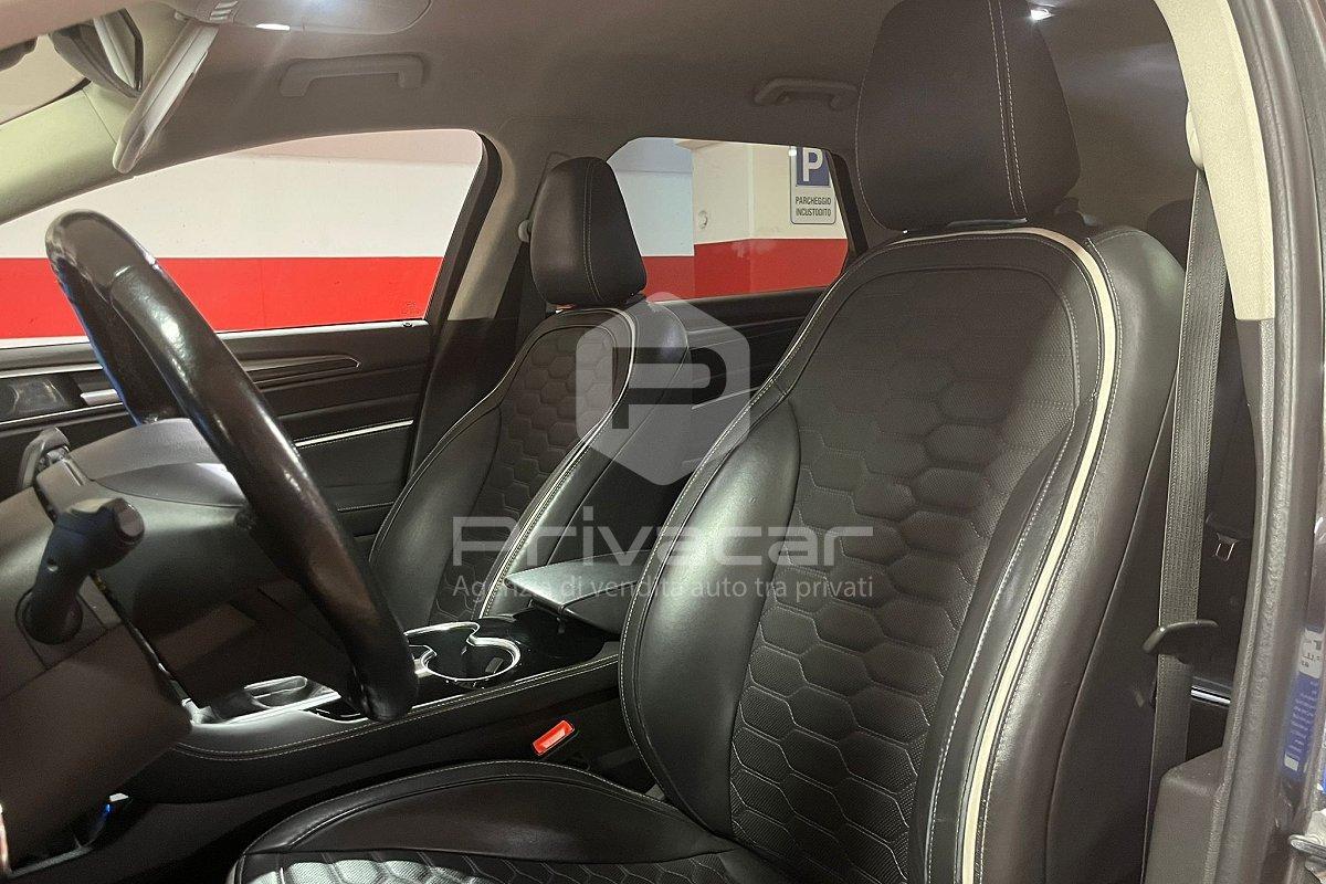 FORD Mondeo Full Hybrid 2.0 187 CV eCVT 4 porte Vignale