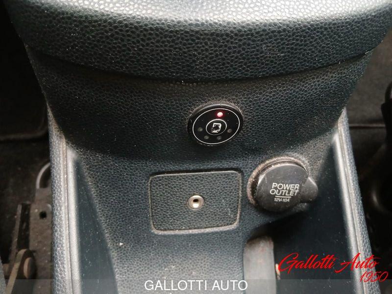 Ford Fiesta 1.4 5 porte GPL