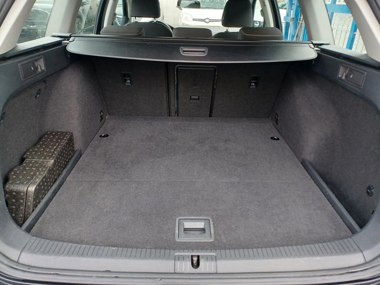 Volkswagen GOLF 1.6 TDI 110 CV DSG Highline