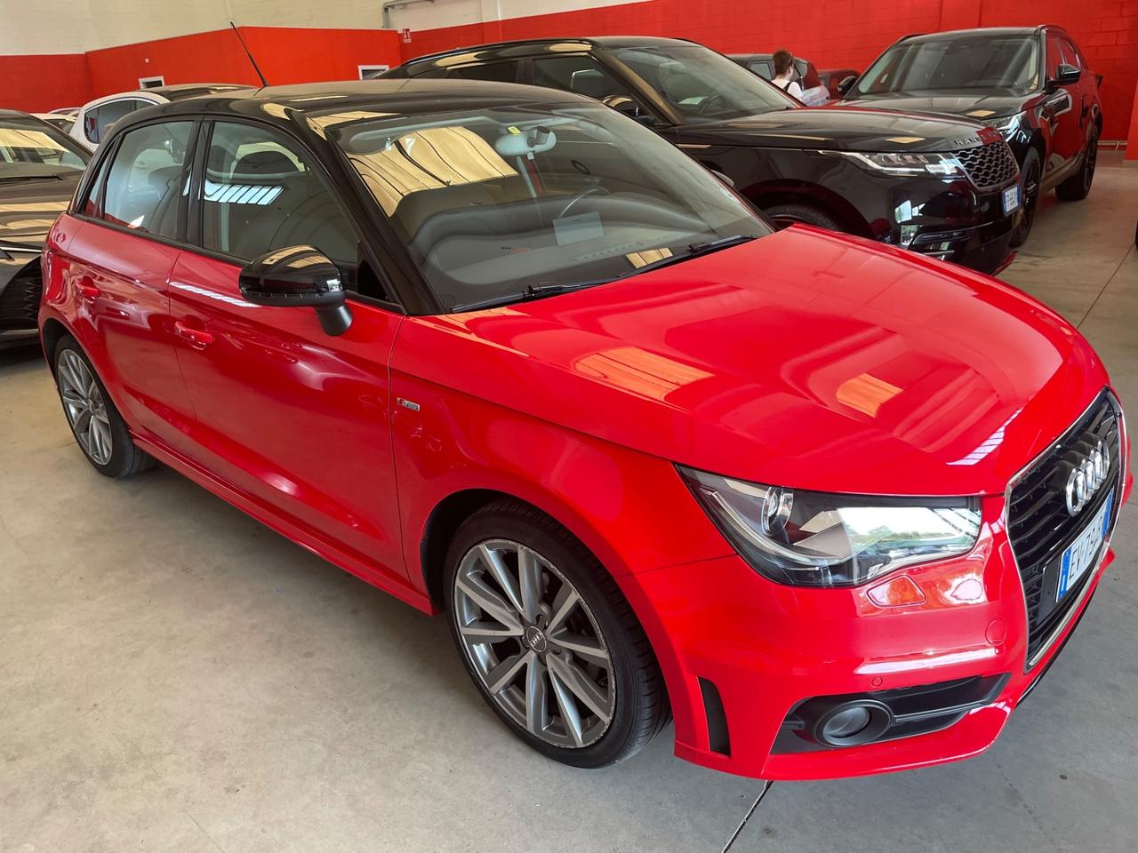 Audi A1 1.6 TDI S line*Cerchi*Neopatentati*