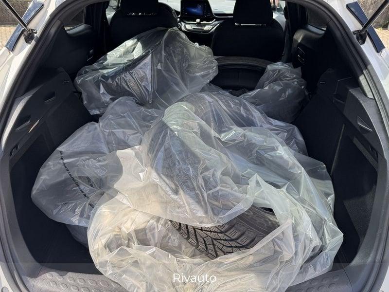 Toyota C-HR 1.2T (116CV) CVT Active