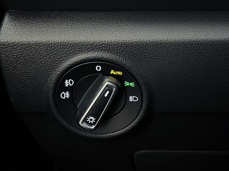 Volkswagen T-Roc 2.0 TDI SCR DSG Business BlueMotion Technology