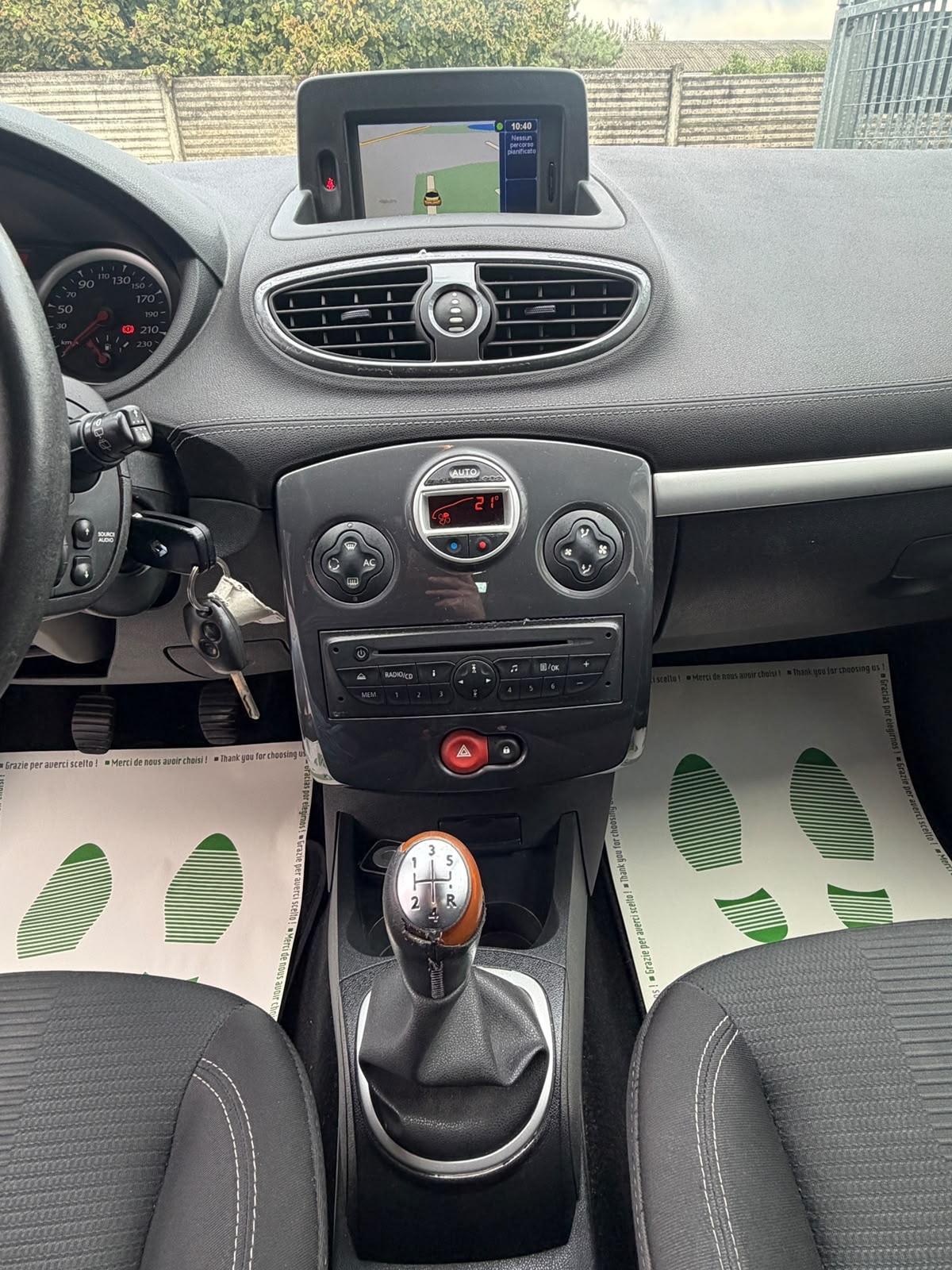 Renault Clio 1.2 16V 5 porte Luxe