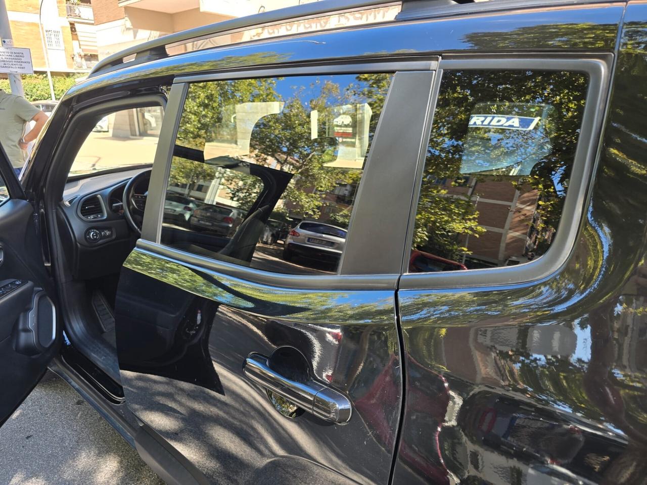 Jeep Renegade 1.3 T4 DDCT S