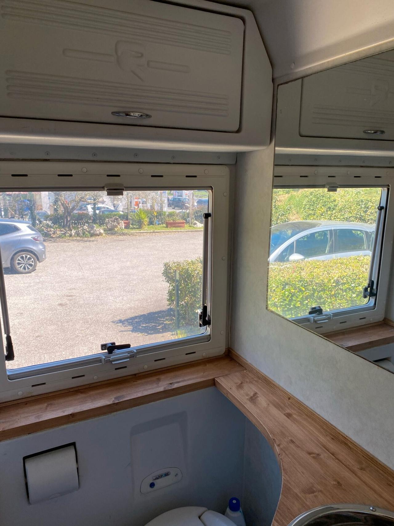 RIMOR SUPERBRIG 678 OMOLOGATO PER 6 PERSONE CLASSIC FORD TRANSIT