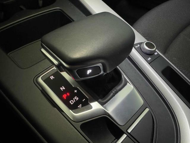 AUDI A4 Avant 35 TDI/163 CV S tronic Business Advanced