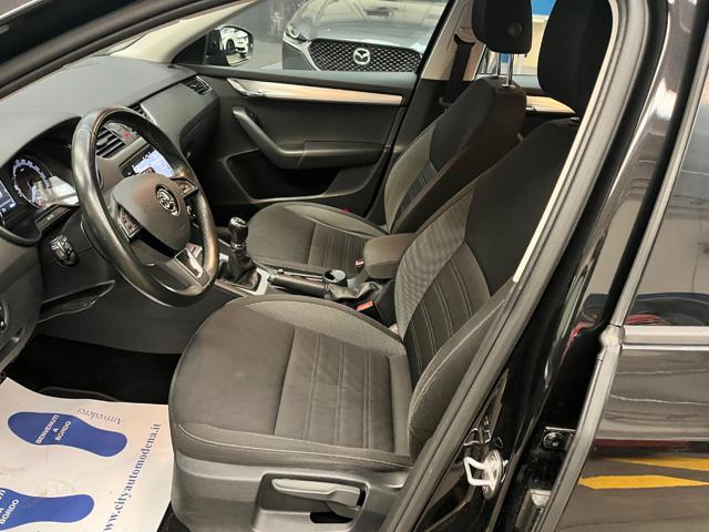 SKODA Octavia 1.6 TDI CR 115 CV Wagon Executive