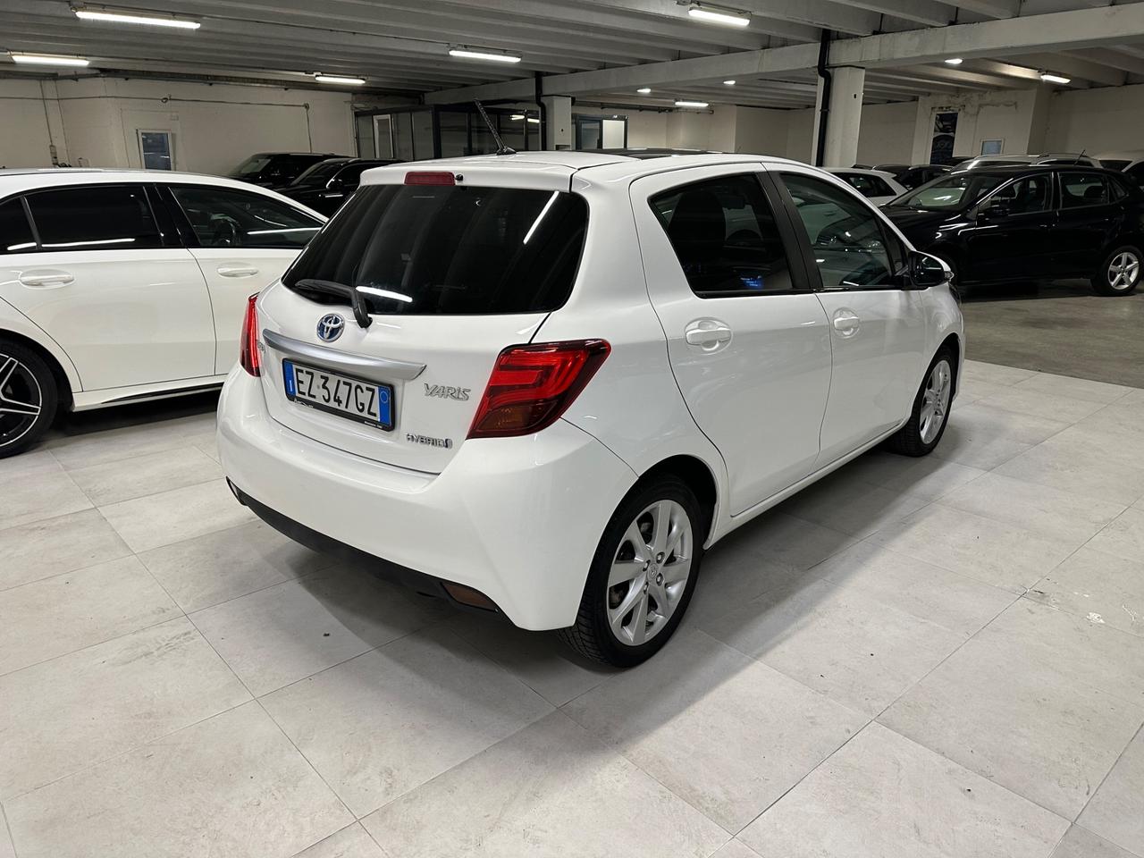 Toyota Yaris 1.5 Hybrid 5 porte Active