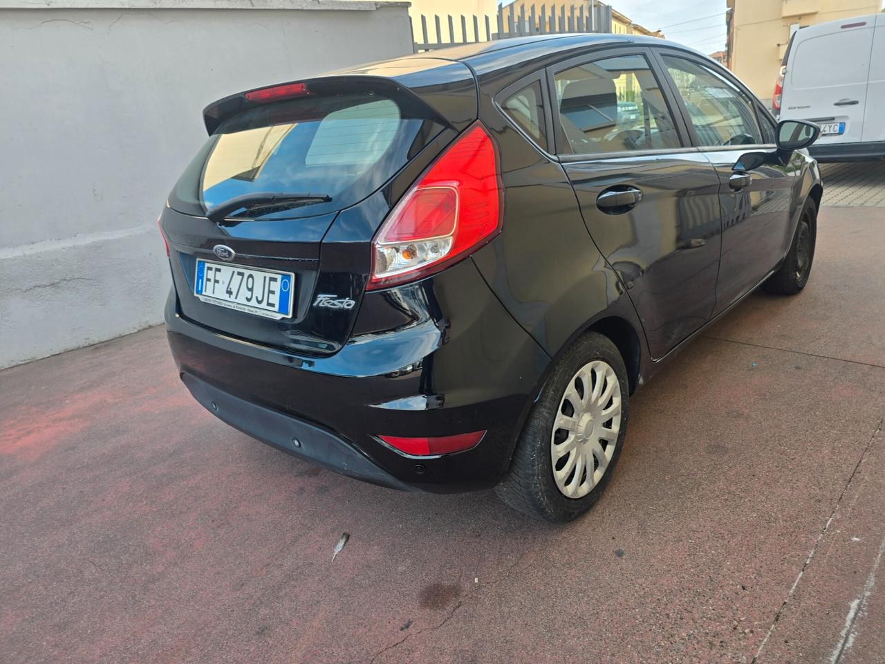 Ford Fiesta 1.5 TDCi 75CV 5 porte Titanium