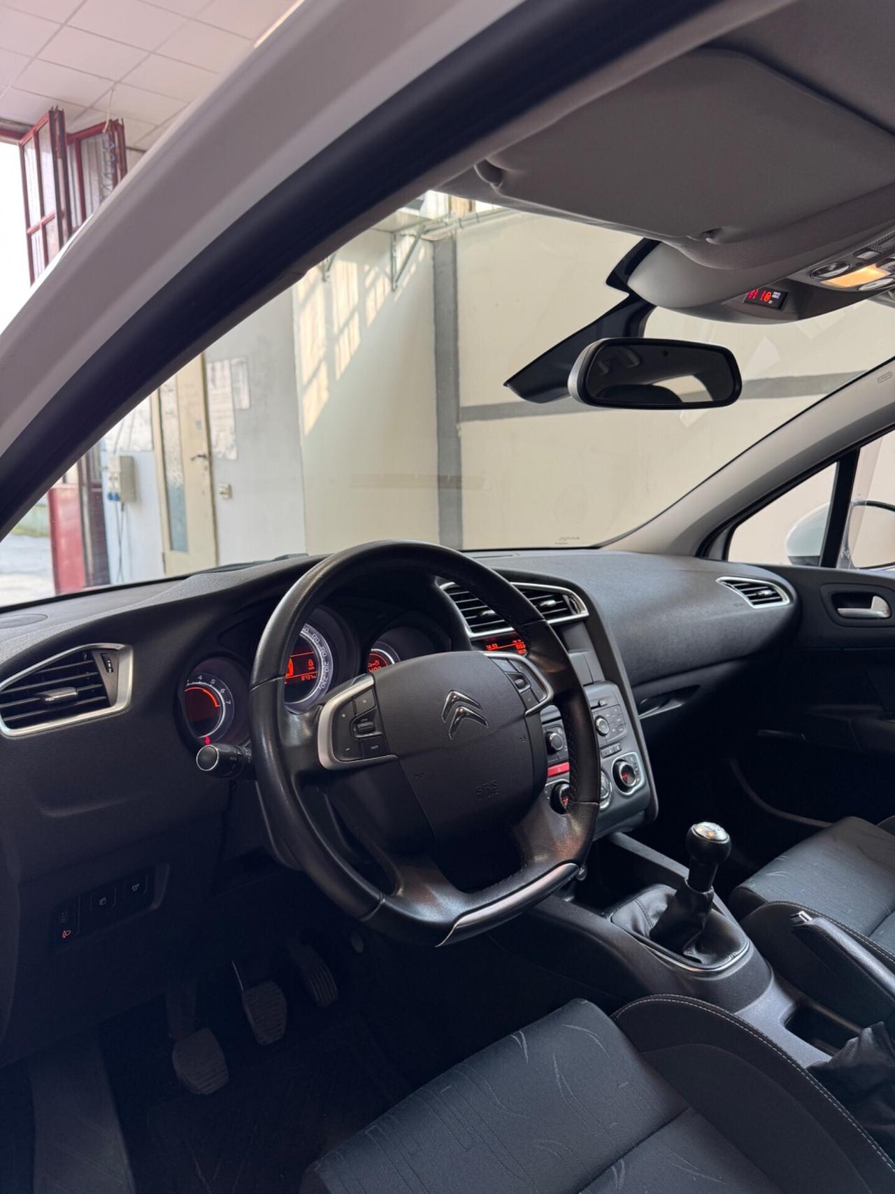 Citroen C4 1.6 HDi 90 Attraction