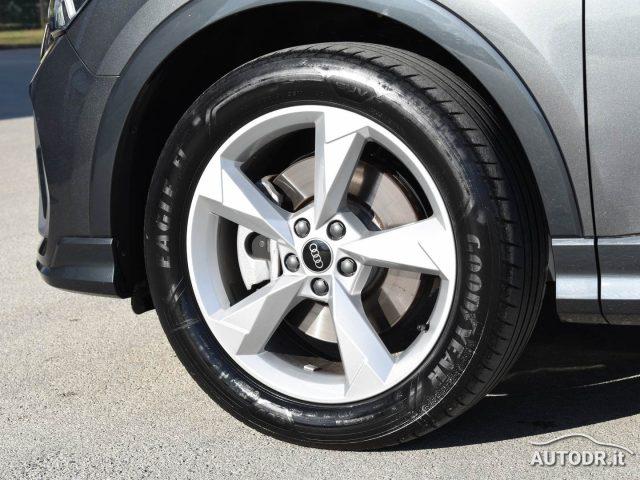 AUDI Q3 45 TFSIe S-Tronic 2xS-Line Retrocamera, Cerchi 19"