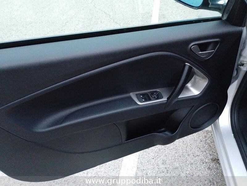 Alfa Romeo MiTo 2008 Diesel 1.3 jtdm-2 progression s&s 95cv