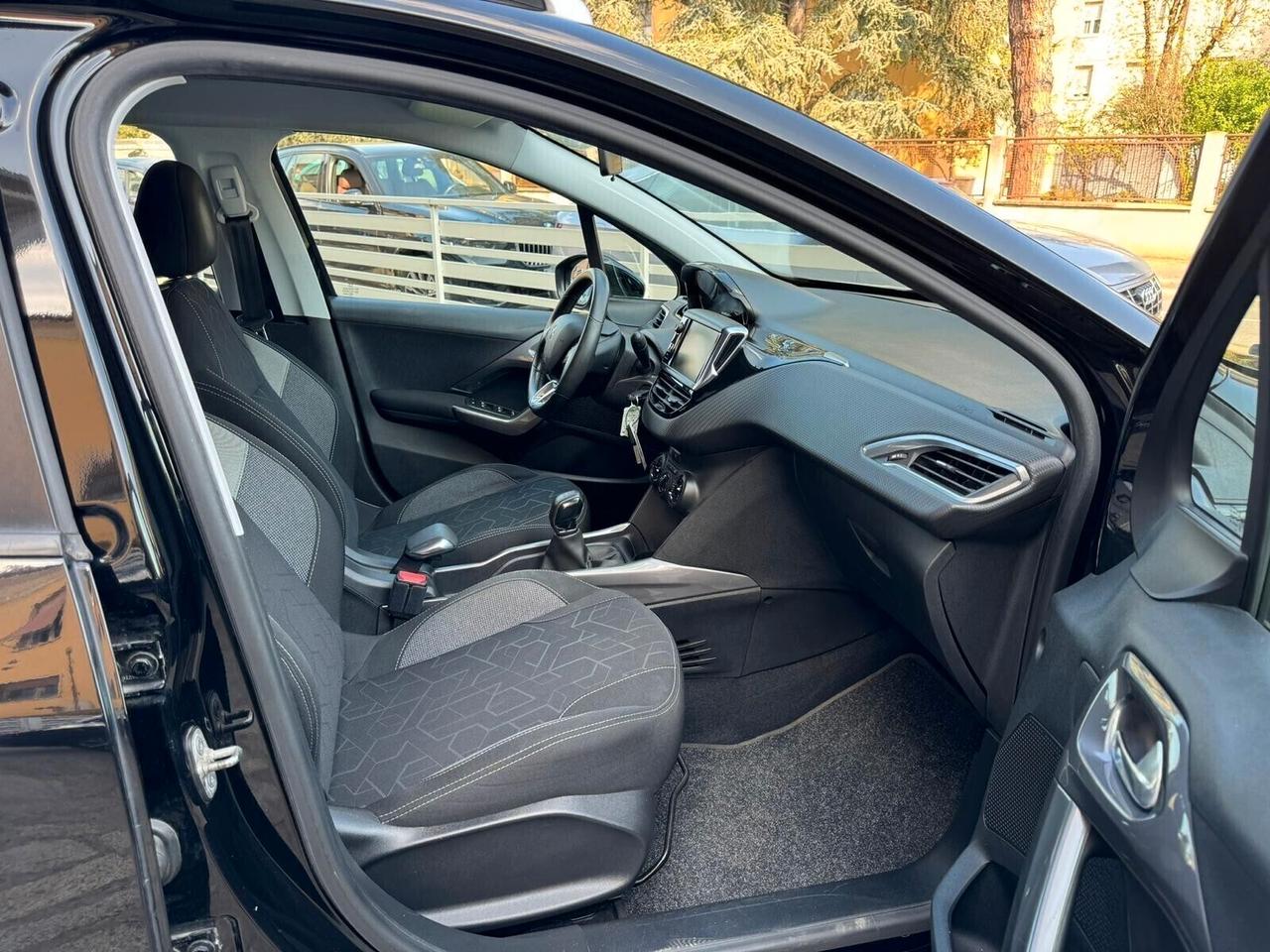PEUGEOT 2008 PureTech 82cv ALLURE NEOPAT.