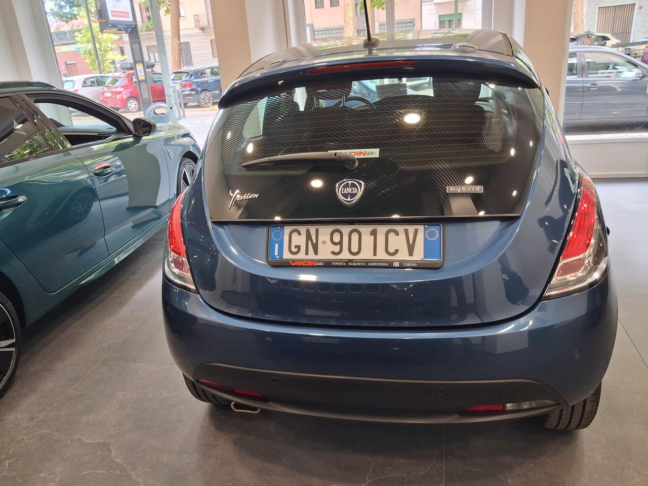 Lancia Ypsilon 1.0 FireFly 5 porte S&S Hybrid Gold
