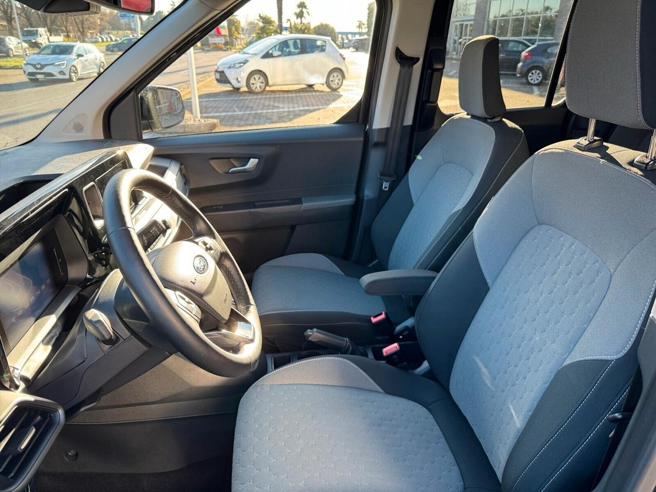 Ford Tourneo Courier 1.0 EcoBoost