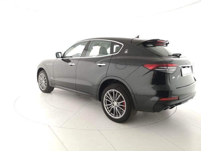 Maserati Levante V6 Diesel 275 CV AWD Gransport