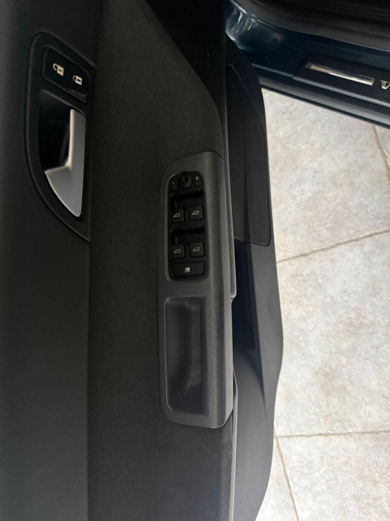 Volvo V50 2.0 D cat Summum