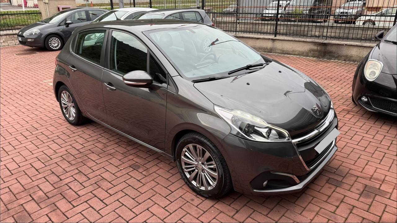 Peugeot 208 PureTech 82 Stop&Start 5 porte Allure