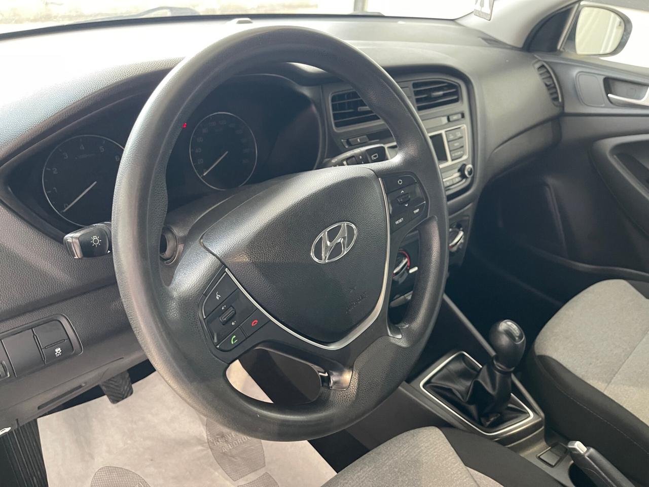 Hyundai i20 1.2 5 porte Classic