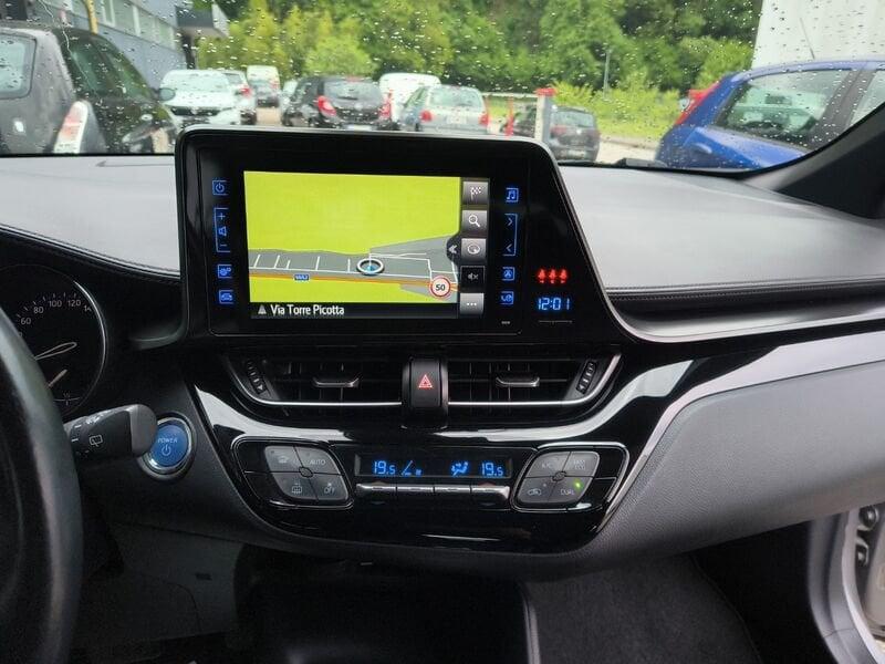 Toyota C-HR 1.8 Hybrid e-cvt business