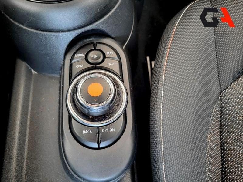 MINI Mini 5 porte Mini 1.5 Cooper Business 5 porte