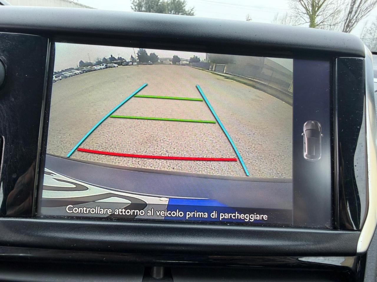 Peugeot 208 PureTech Allure GARANZIA 12 m