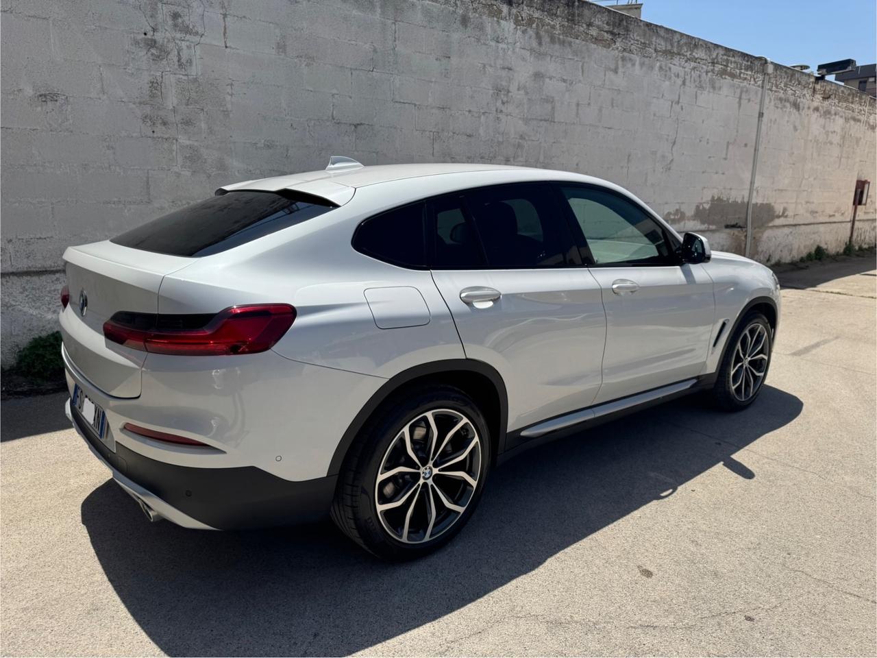 BMW X4 xDrive25d Msport