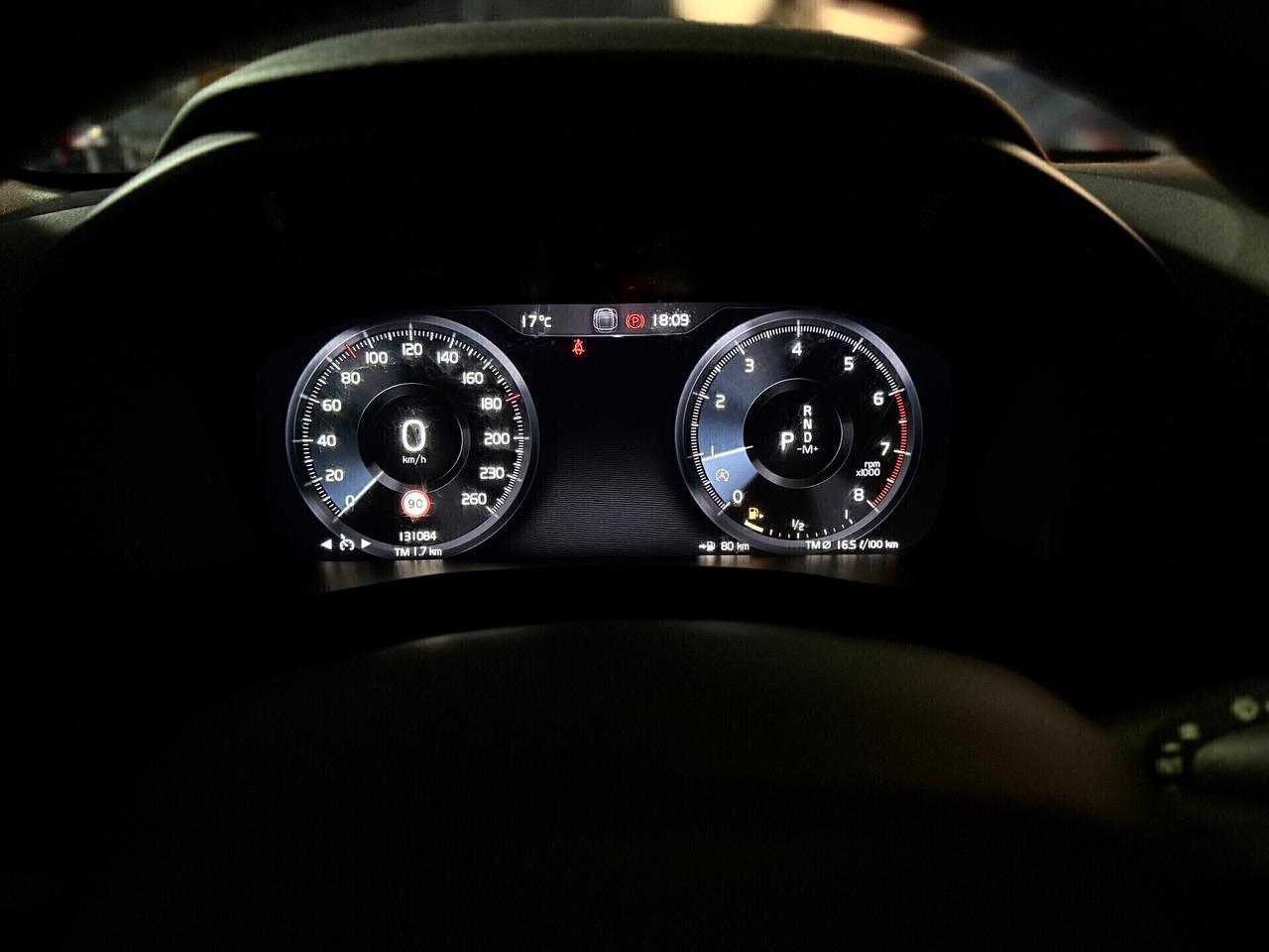 Volvo XC40 T3 Geartronic R-design PARI AL NUOVO