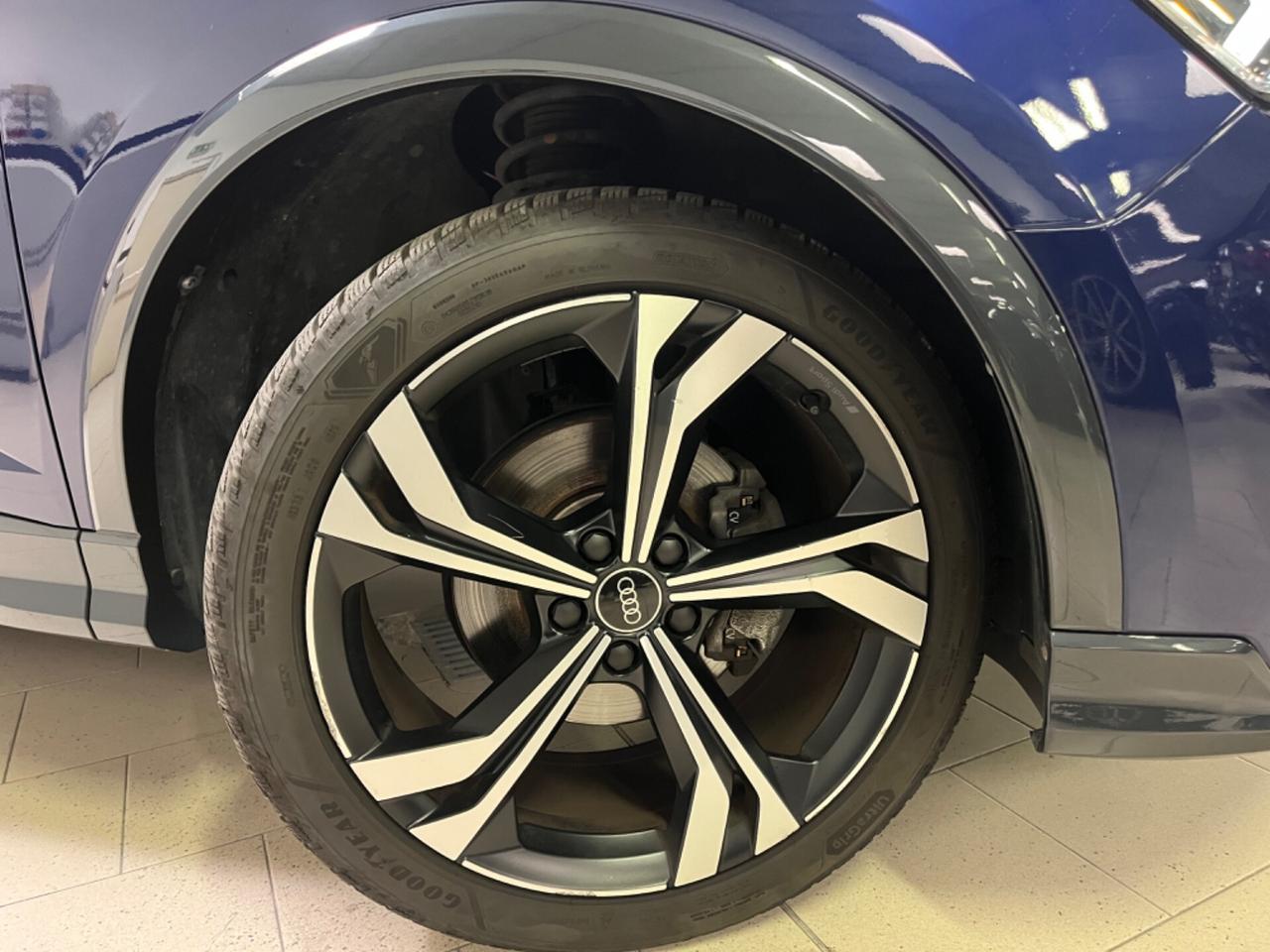 Audi Q3 SPB 35 TDI S tronic line edition*tetto
