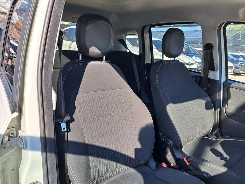 FIAT PANDA 1.0 FIREFLY 70 CV SES HYBRID 5 PORTE BERLINA