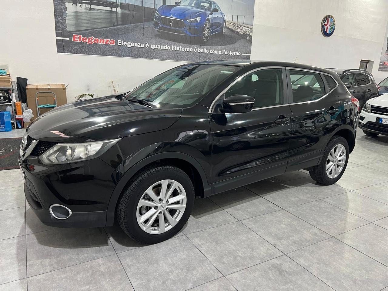 Nissan Qashqai 1.6 dCi 4WD Tekna 131 cv 2014