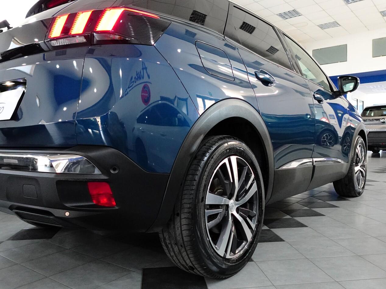 Peugeot 3008 II 1.5 BlueHDI 130 CV EAT8 A_PACK Cat. N1