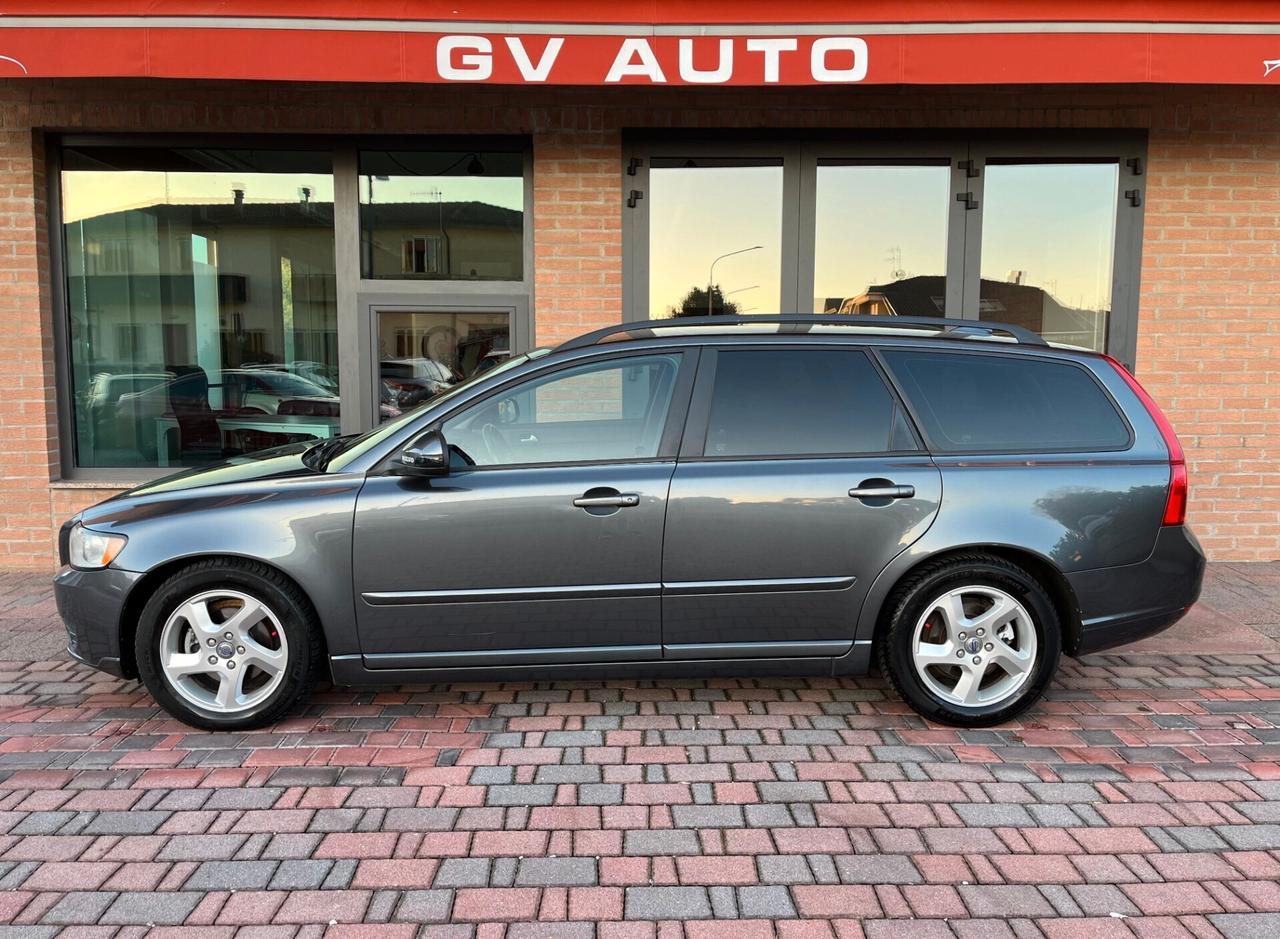 Volvo V50