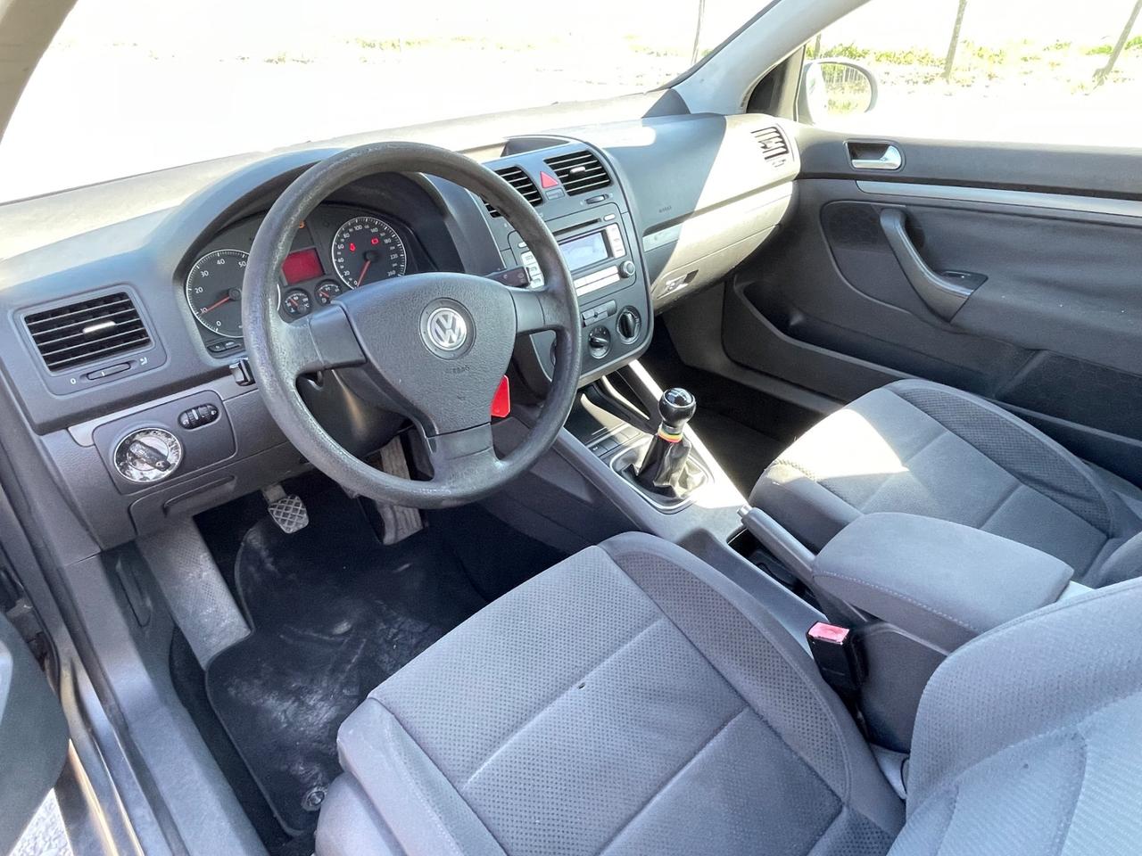 Volkswagen Golf 1.6 3p. Comfortline