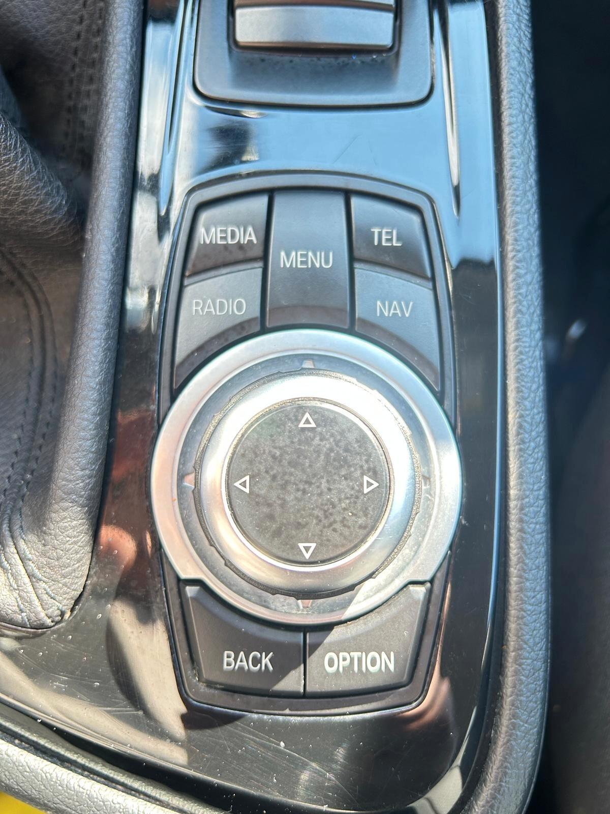 Bmw 2er Active Tourer 218d Luxury