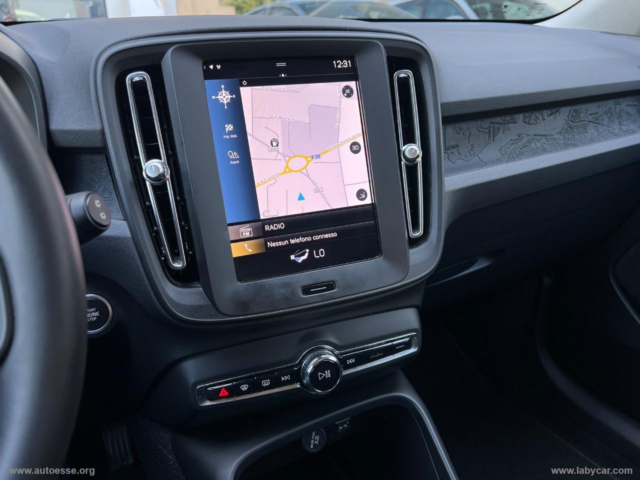 VOLVO XC40 T2 automatico Essential