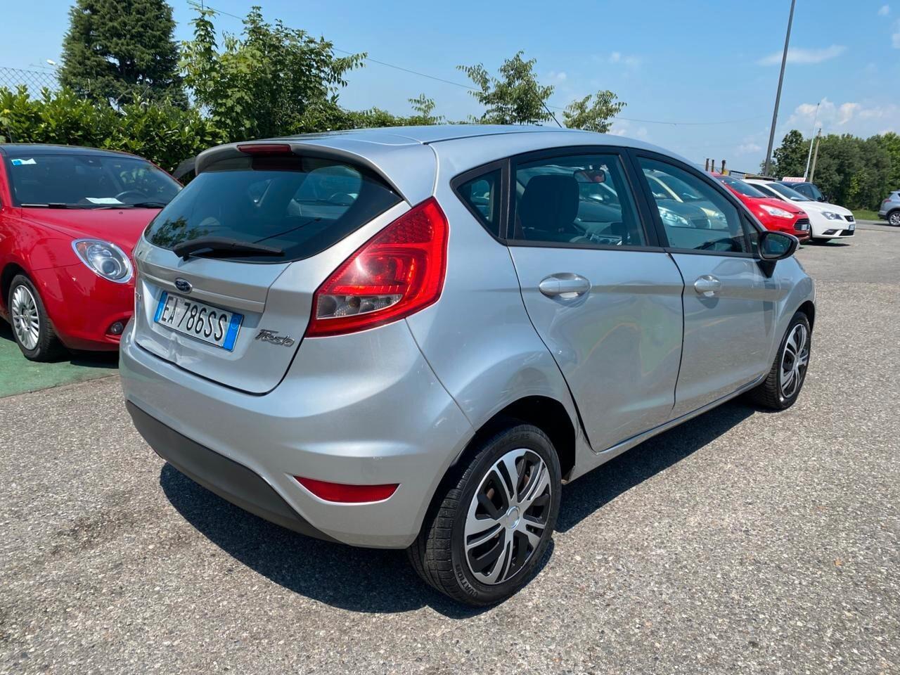 Ford Fiesta Fiesta+ 1.4 TDCi 68CV 5 porte
