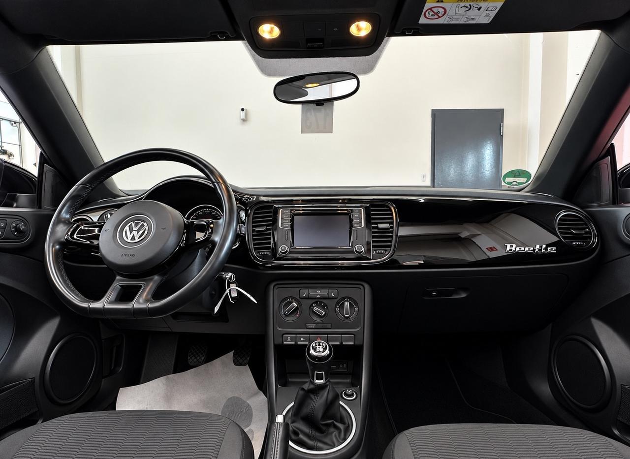 Volkswagen Maggiolino 1.6 tdi Sport