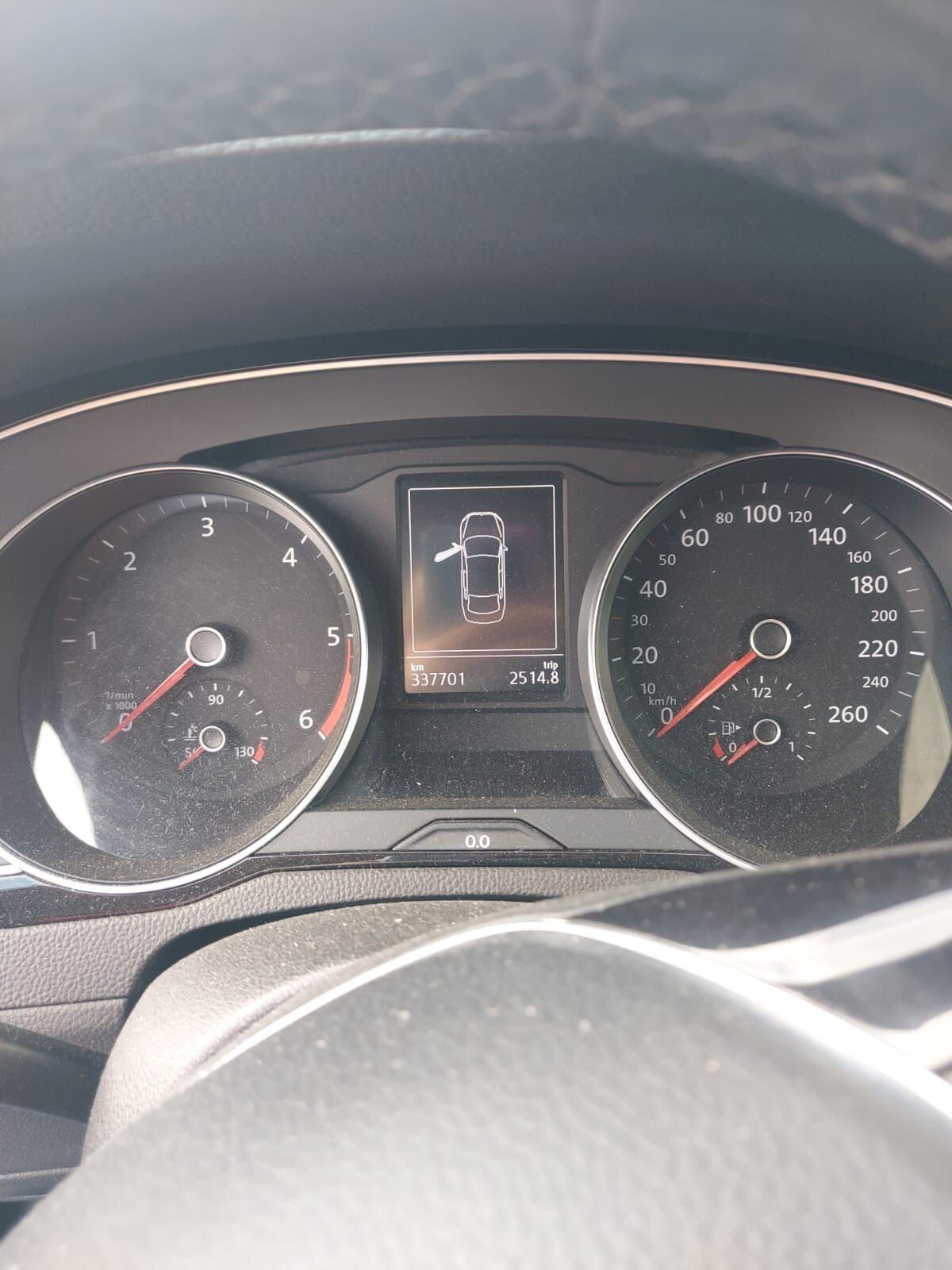 Volkswagen Passat 2.0 TDI DSG Comfortline BlueMotion Technology