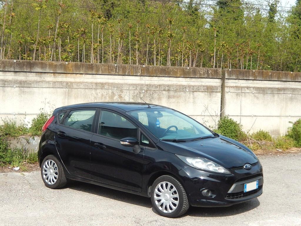 FORD FIESTA VI 1.4 impianto GPL -NON TRATTABILE