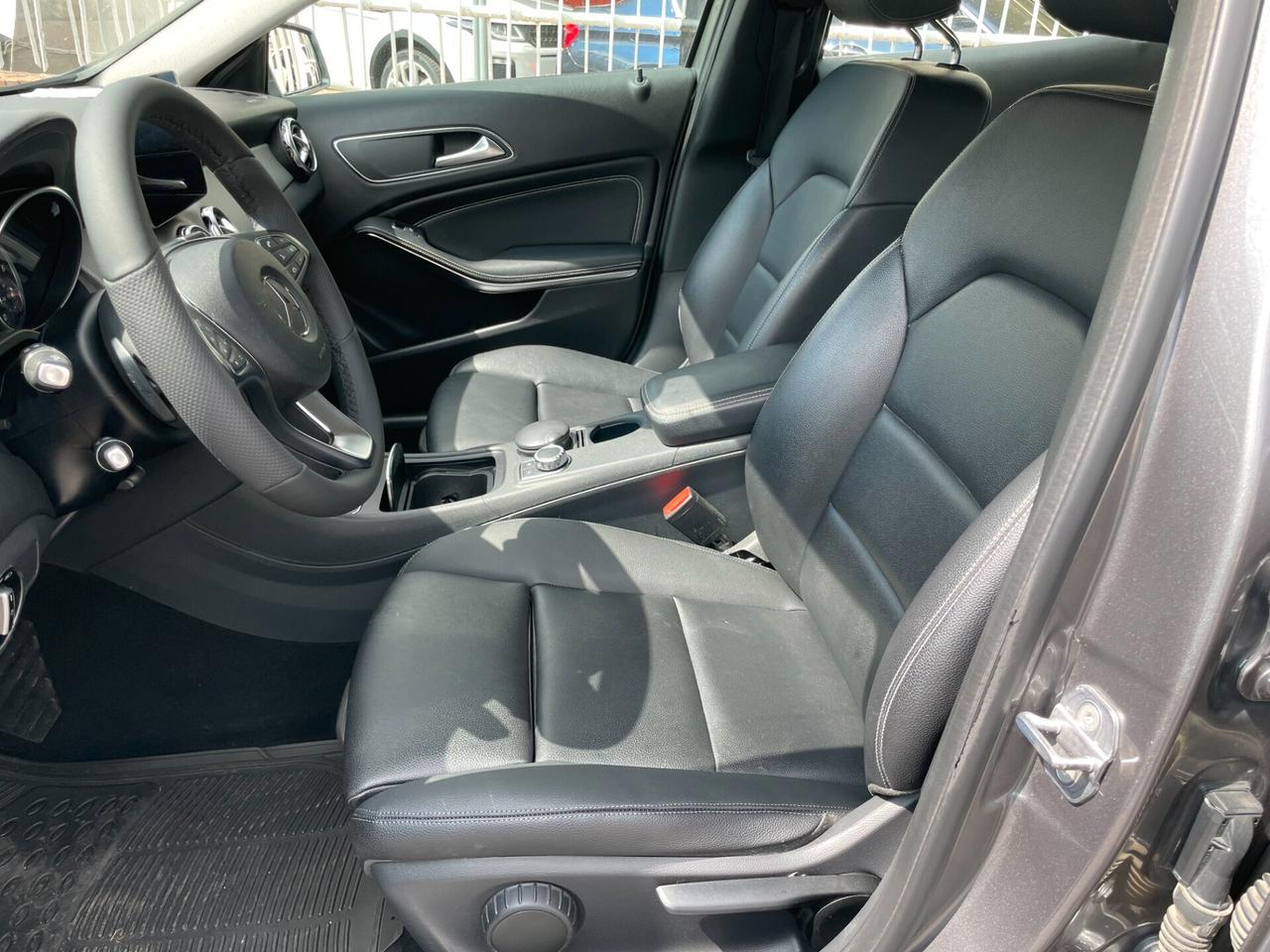 Mercedes-benz GLA 200 d Automatic Premium