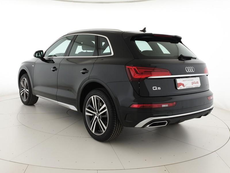 40TDI 204CV quattro S troniv S line Plus