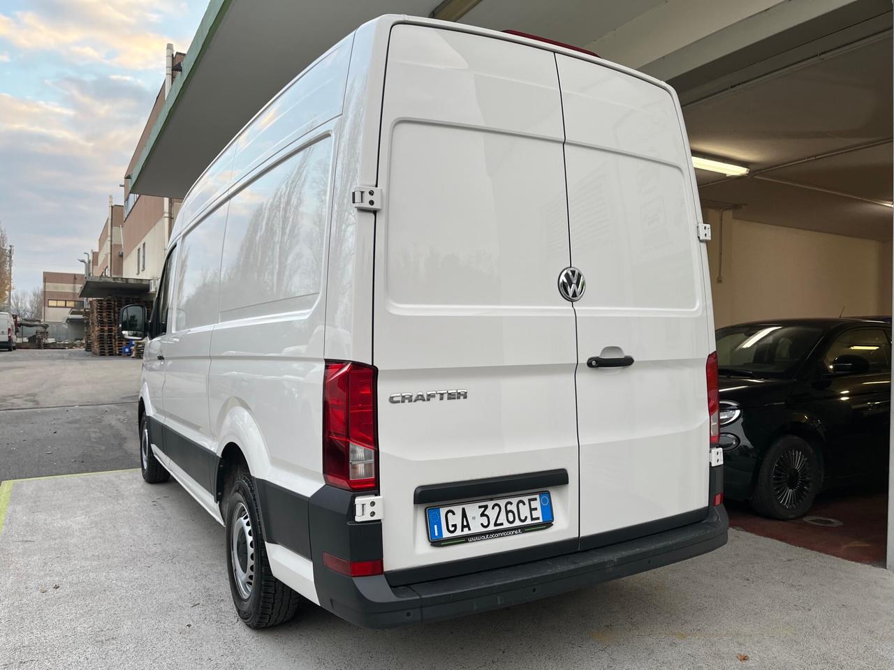 Volkswagen Crafter 2.0TDI Au8M L3H3 GARANZIA24MESI