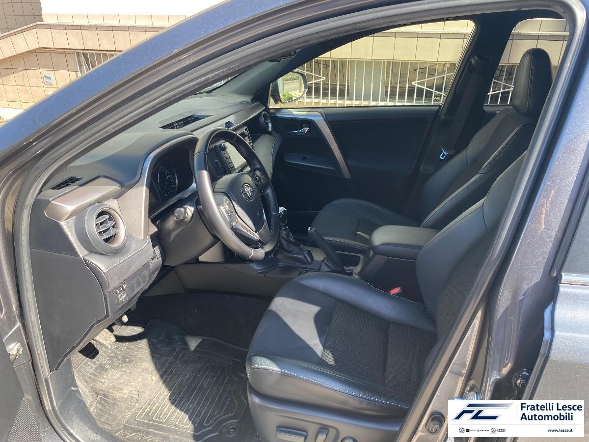 TOYOTA - RAV4 2.0 d-4d Lounge 2wd mt