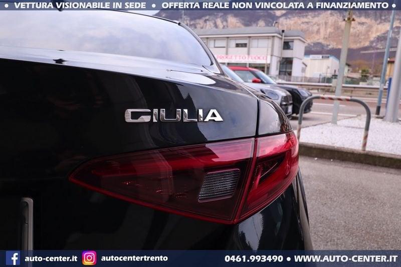 Alfa Romeo Giulia 2.0 Turbo 200CV AT8 Super