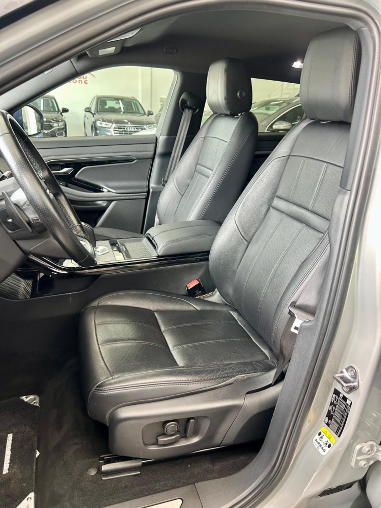 Evoque 2.0D 150 CV AWD Auto R-Dynamic FINANZIABILE