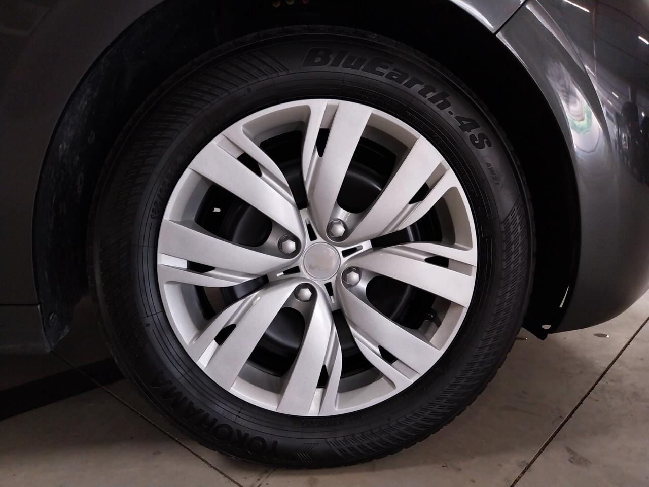 Peugeot 208 1.4 VTi 95 CV 5p. GPL Allure - ok neopatentati