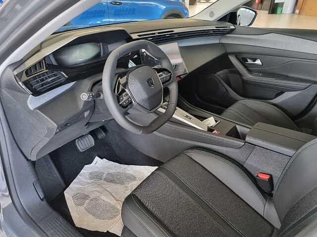 Peugeot 308 HDi 130 EAT8 Allure - KM ZERO
